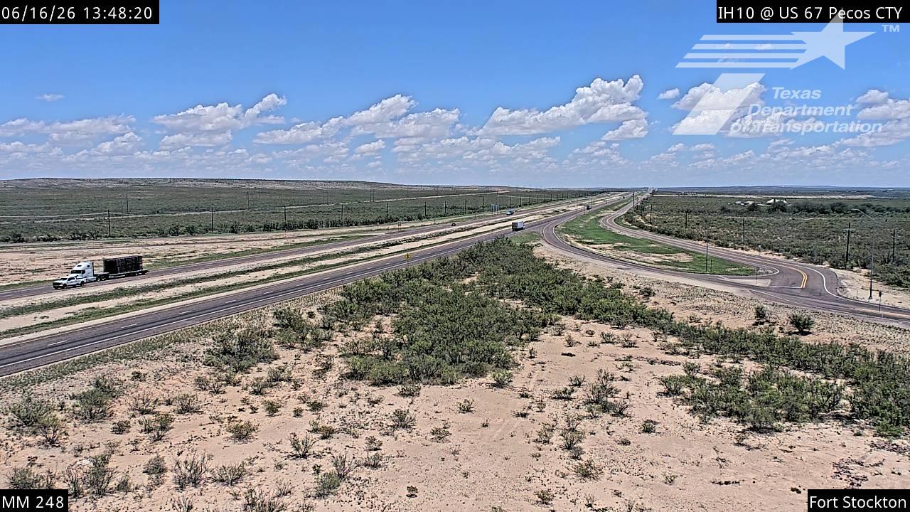 Live snapshot from ODA-IH10 @ US 67 MM 248 Pecos CTY