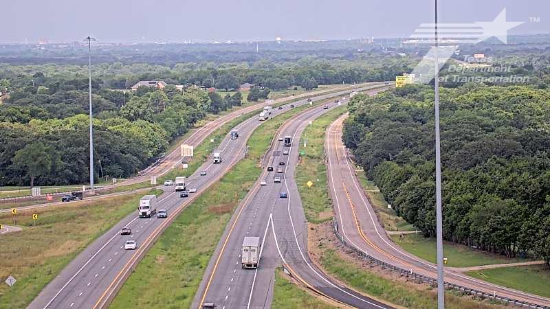 Live snapshot from IH 30 @ SH 24
