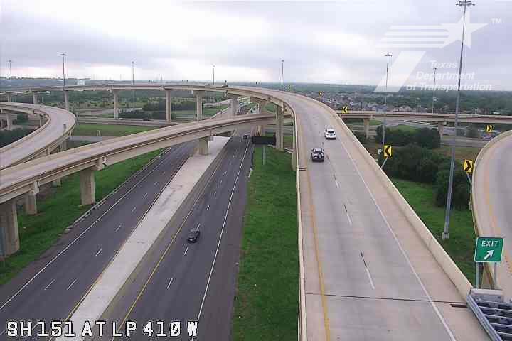 Live snapshot from SH 151 at LP 410 W