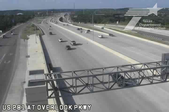 Live snapshot from US 281 at Overlook Pkwy