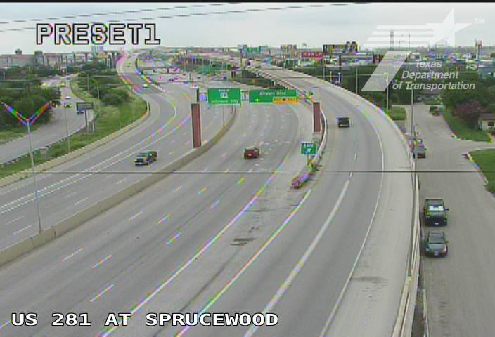 Live snapshot from US 281 at Sprucewood