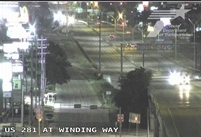 Live snapshot from US 281 at Winding Way