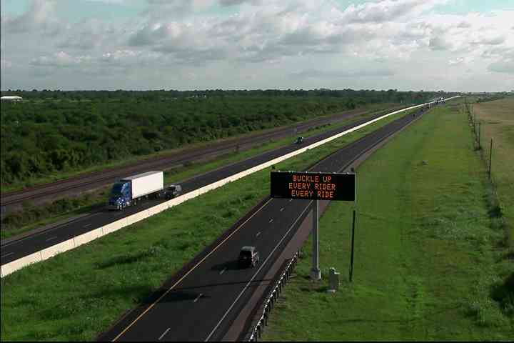 Live snapshot from YKM-US59 @ Midway Rd